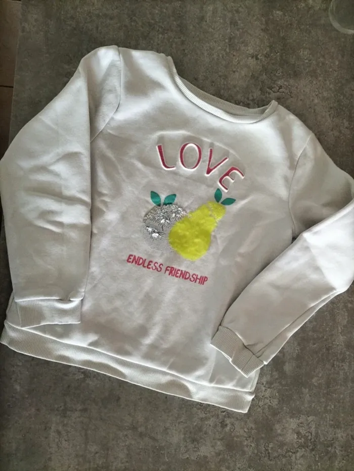 Sweat shirt taille 10 ans Orchestra