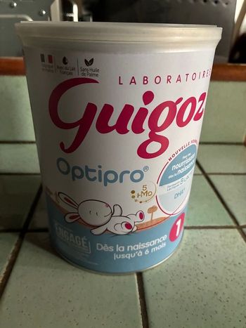 Boîte lait guigoz 