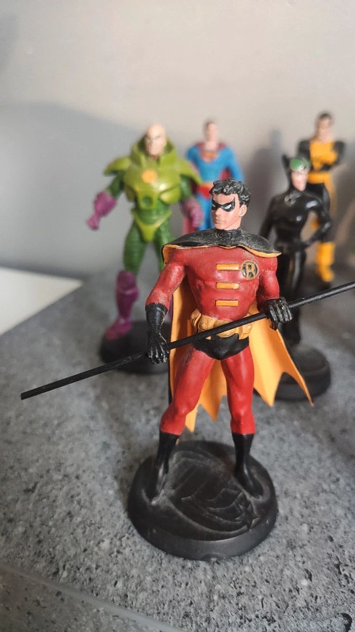 Lot de 13 figurines DC comics en plomb bon état - photo numéro 3