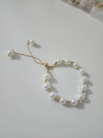 Bracelet perle blanche