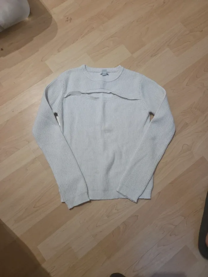Pull Primark 13-14ans