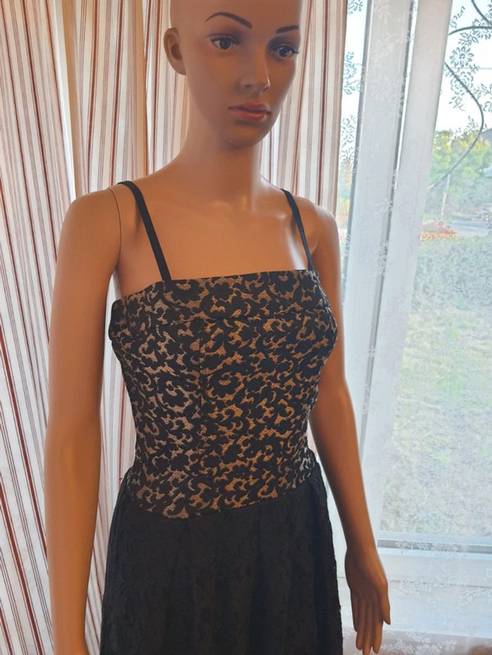 Jolie Robe Rinascimento made in Italy taille S - photo numéro 9