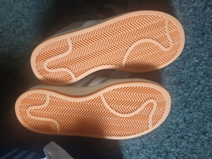 Chaussures Adidas campus