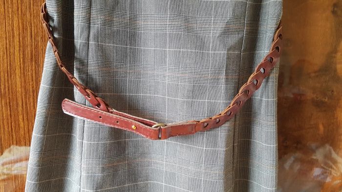 Robe longue beige à carreaux - photo numéro 2