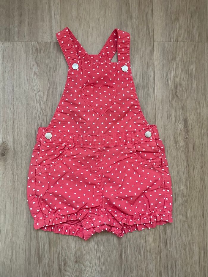 Salopette C&A rouge et blanche 18 mois