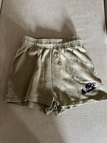 Short Nike