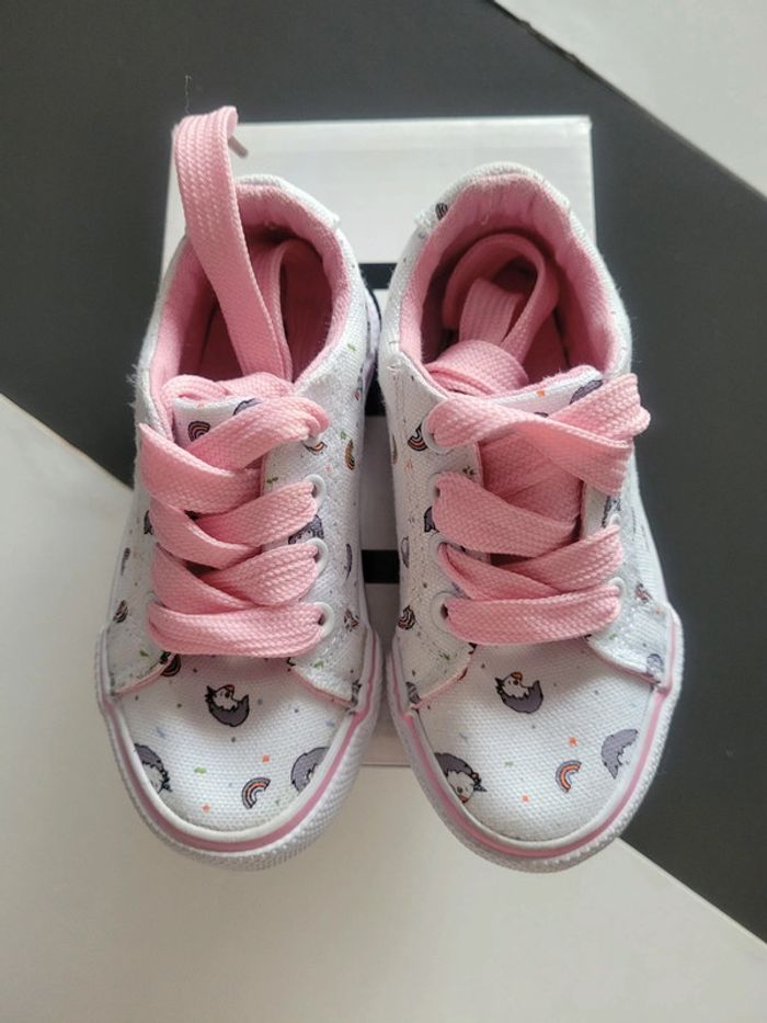 Baskets en toile - 21