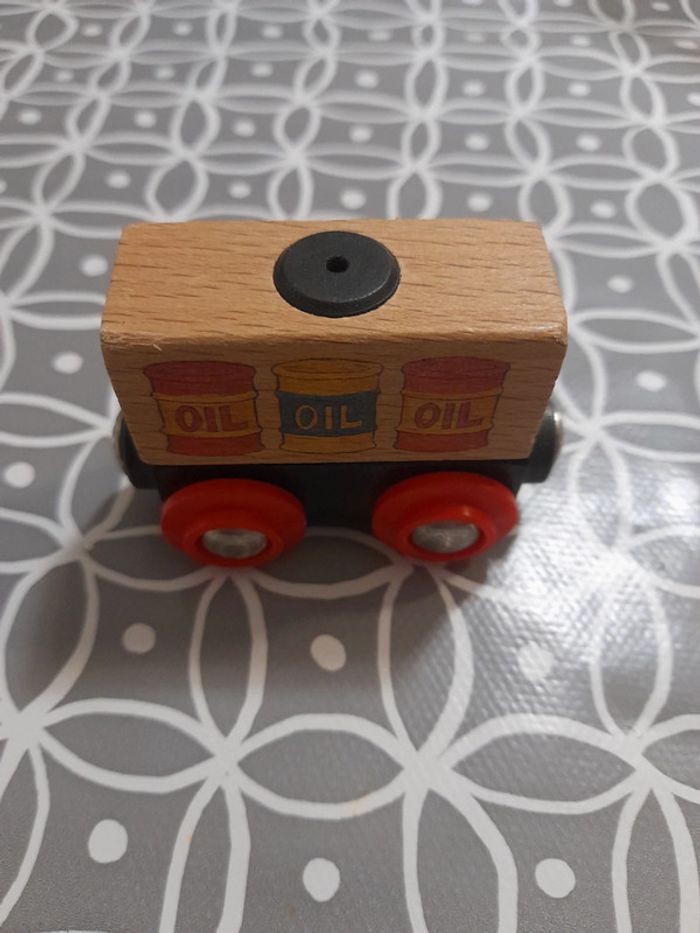Brio cargaison huile