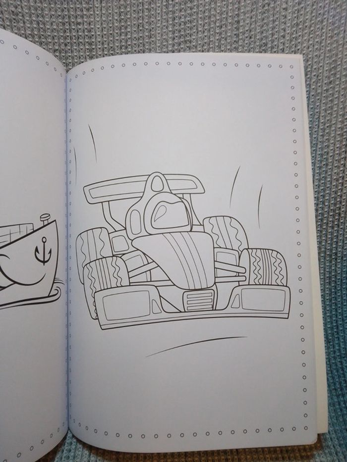 Coloriage 72 pages Véhicule - photo numéro 9