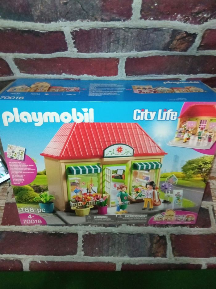 Fleuriste playmobil 70016