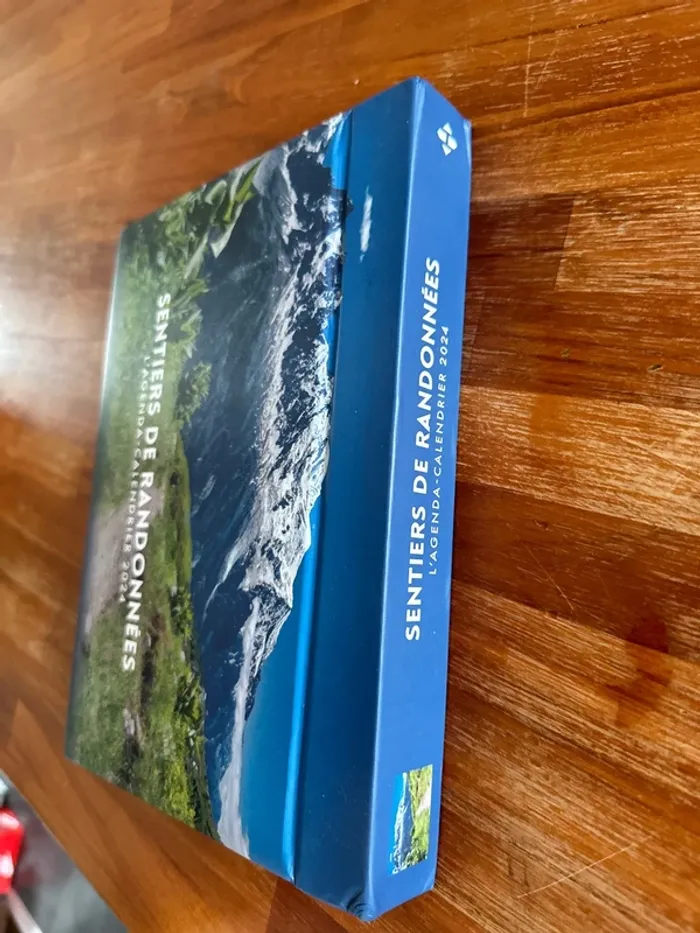 Sentiers de randonnée, agenda calendrier, 2024 - photo numéro 2