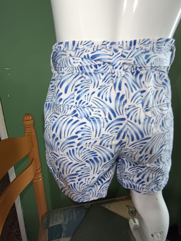 Short cargo bleu et blanc - photo numéro 7