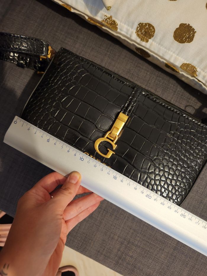 Sac guess neuf etiquette - photo numéro 3