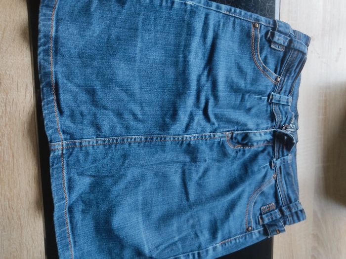 Jupe taille 36