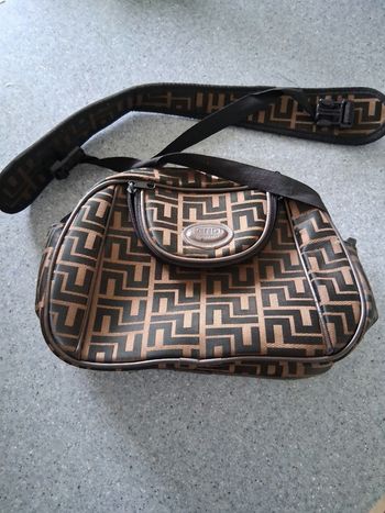 Sac à main  marron et noir