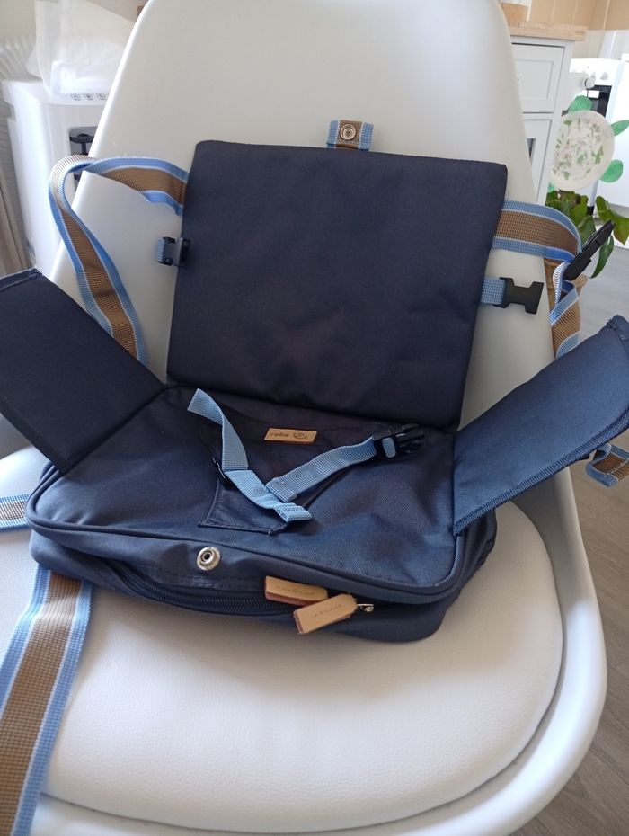 Rehausseur pliable et transportable