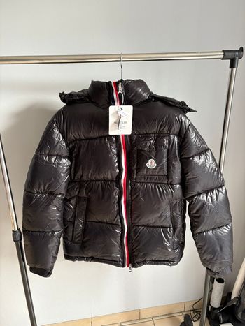 Doudoune moncler neuve 