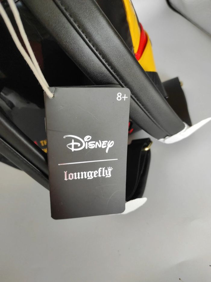 Disney Loungefly sac à dos Darkwing Duck Negaduck Exclusive - photo numéro 11