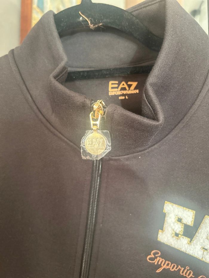 Sweat-shirt zippé Emporio Armani - photo numéro 2