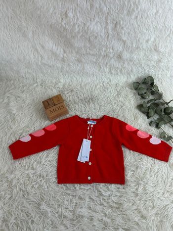Cardigan rouge et cœur Jacadi taille 12 mois