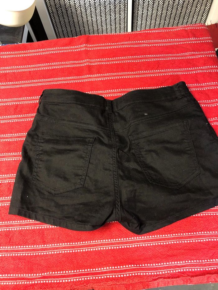 Short - photo numéro 2