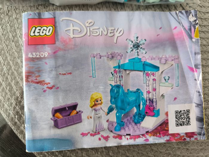 Lego 43209 - écurie Elsa reine des neiges - photo numéro 2