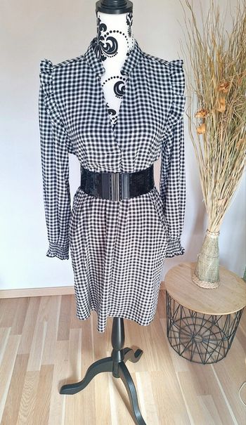 Magnifique! Robe à carreaux Vichy forme chemise