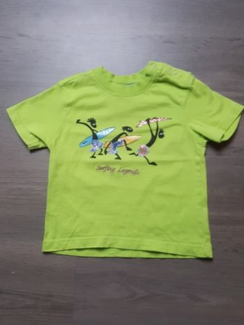T-shirt manches courtes taille 12 mois