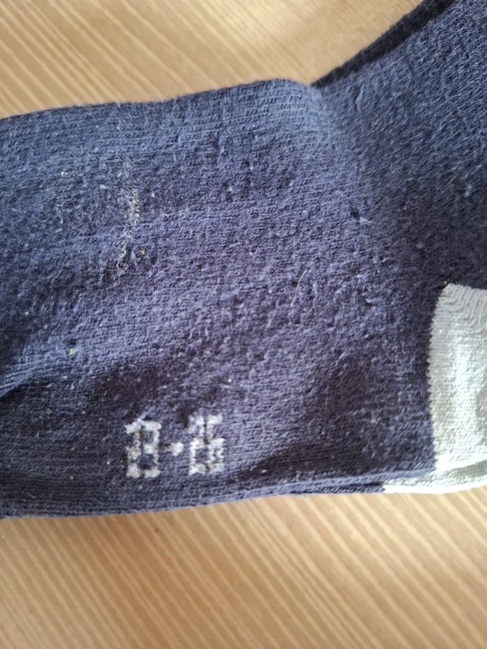 Lot chaussettes T.23/26 - photo numéro 2