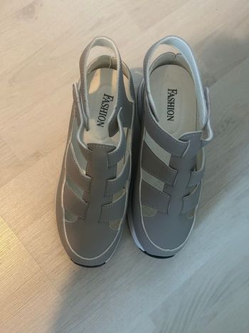 Basket femme taille 38 