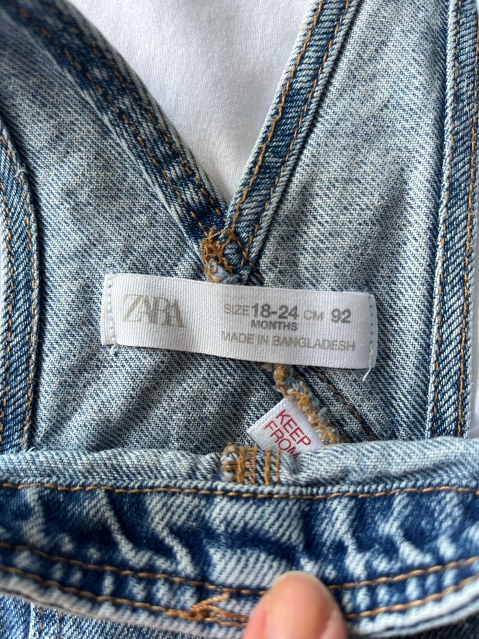 Lot 2 robes jeans Zara 18-24 mois - photo numéro 6