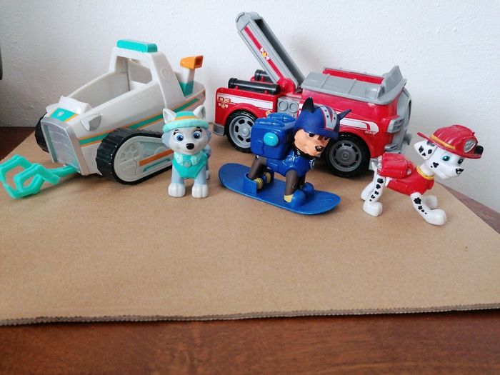 Lot Pat Patrouille 2 véhicules 3 figurines - photo numéro 10