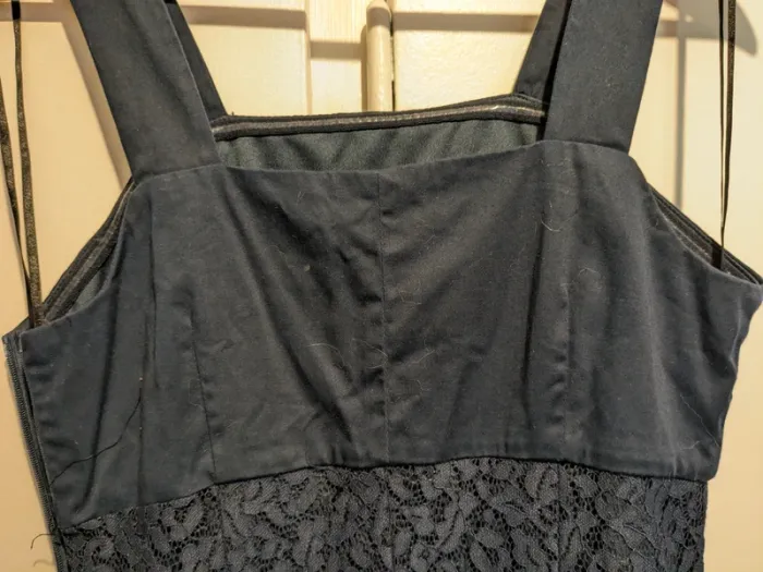 Robe moulante sortie de collection - bleue fleurie. - photo numéro 4
