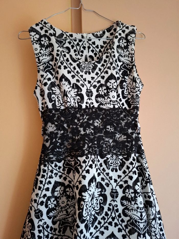 Robe femme motif - photo numéro 2