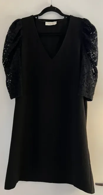 Robe noire La Petite Étoile
