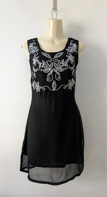 Robe d'été vintage brodée - taille XS