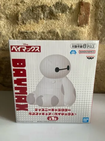 Figurine Baymax led