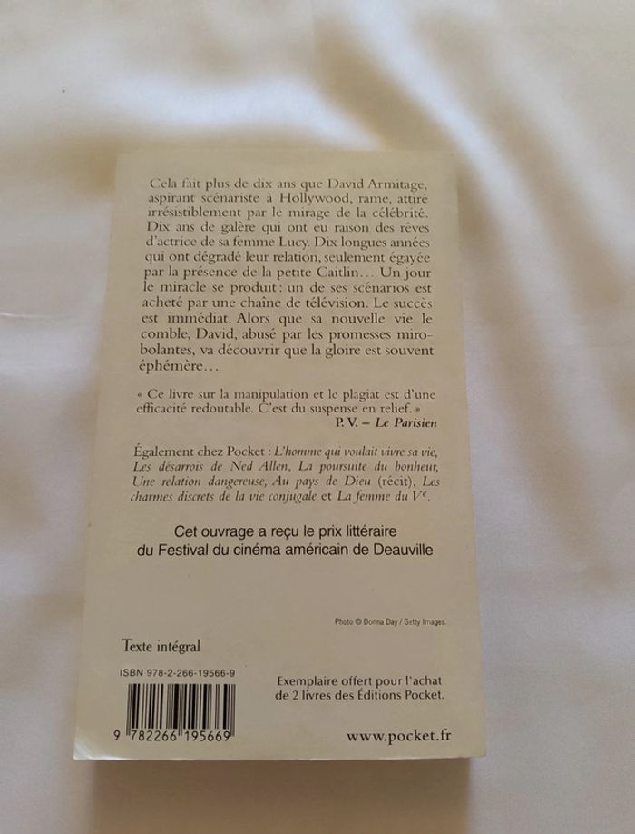 Livre de poche Orgueilleuse. - photo numéro 6