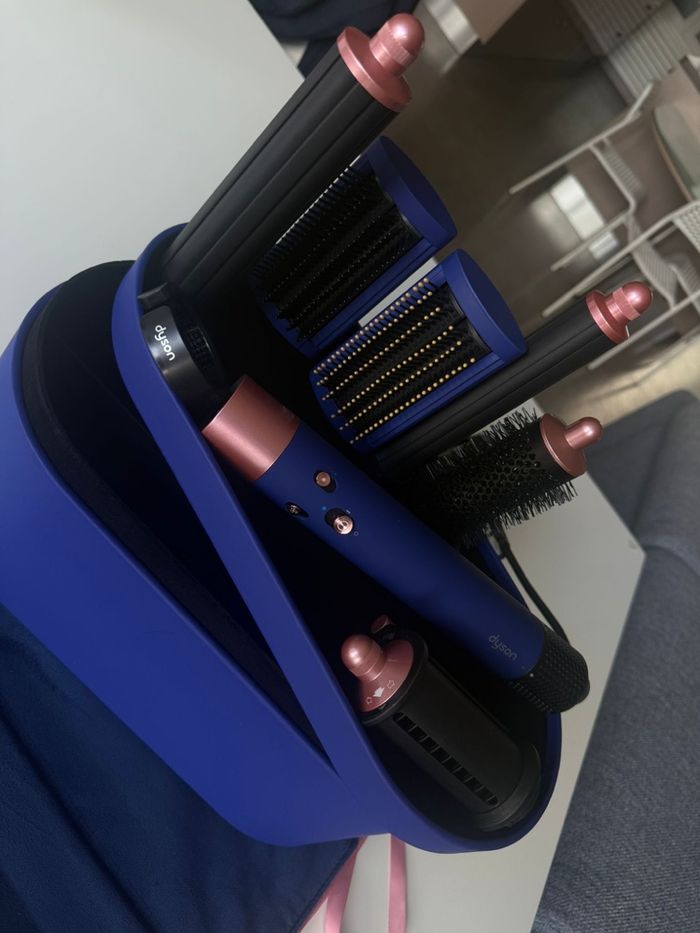 Dyson - photo numéro 3