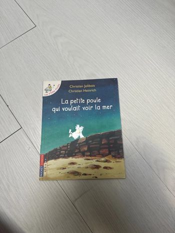 Livre la petite poule qui voulait voir la mère