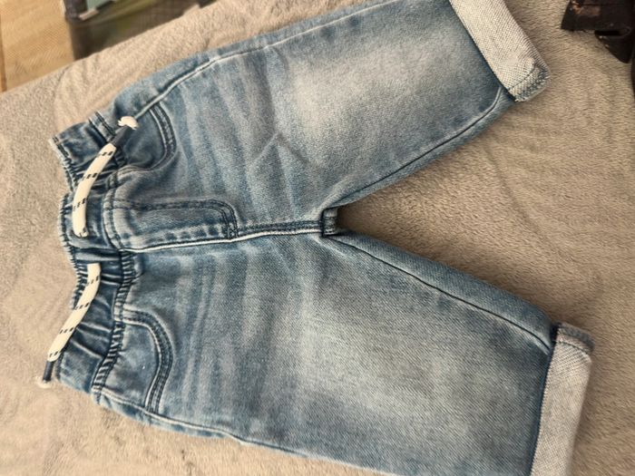 2 pantalon cargo et un jean - photo numéro 8