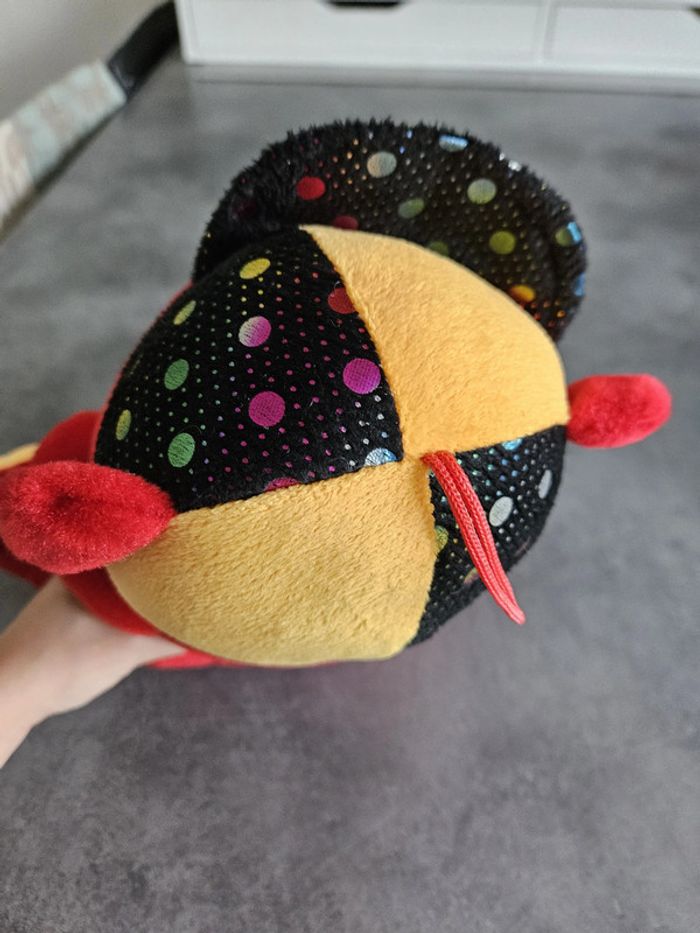 Grand et gros ours en peluche rouge avec coeur 30cm (NEUF) - photo numéro 3
