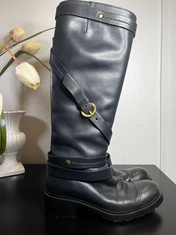 Hogan Bottes Marron vintage en cuir bleu marine avec brides et détails dorés