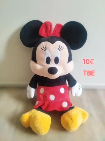 Peluche douce Minnie Disney