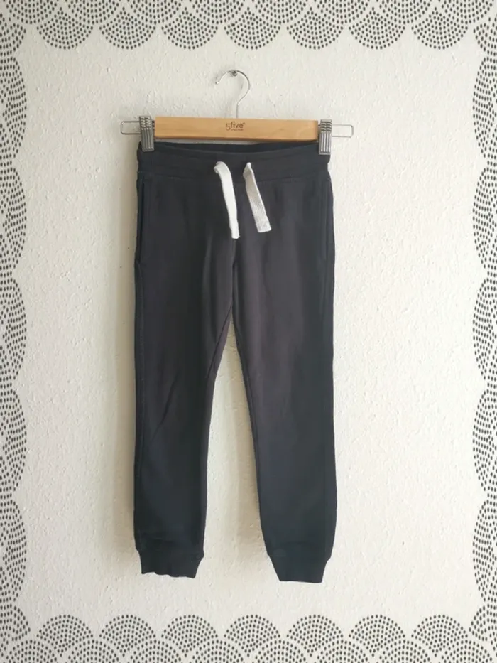 Pantalon C&A 5 ans - photo numéro 2