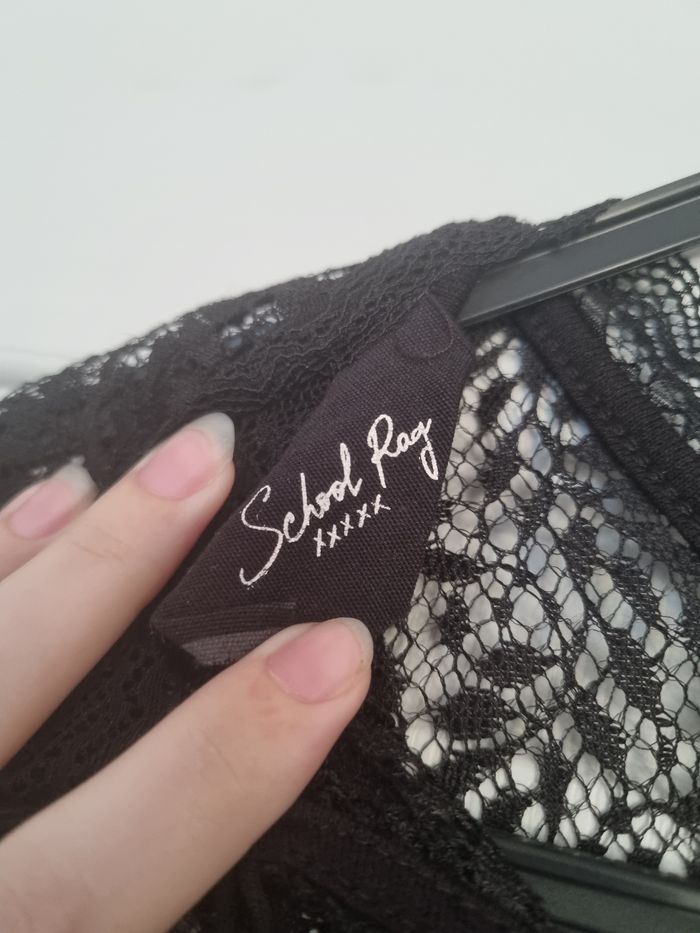 Robe Noir En Dentelle, School Rag - photo numéro 3
