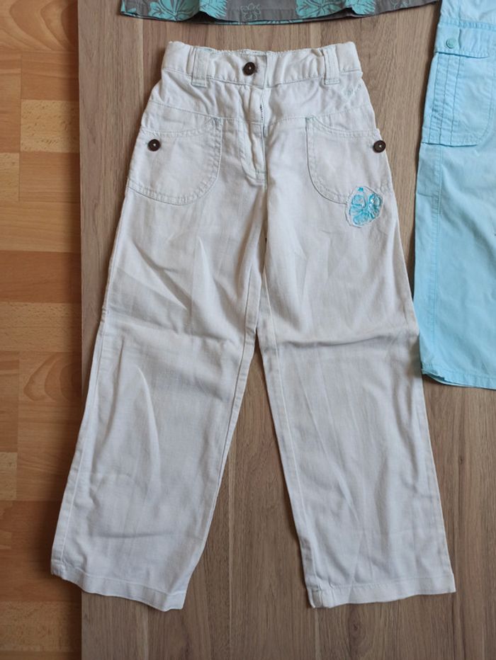 Blouse t-shirt cadet rousselle fleur Jean Blanc esprit 6 ans et pantalon bleu cadet rousselle 5 ans - photo numéro 4