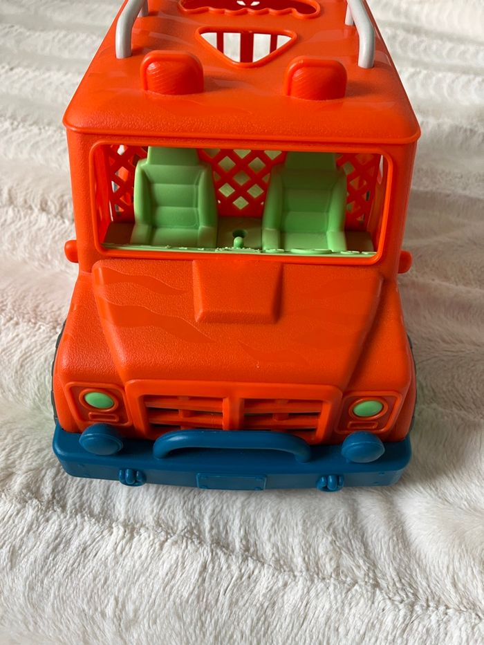 Jeep boîte à formes - photo numéro 4