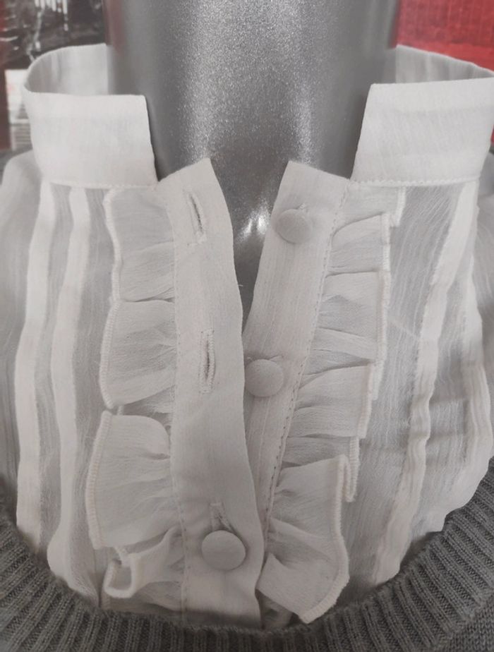 Pull gris Taille 38/40 - photo numéro 2