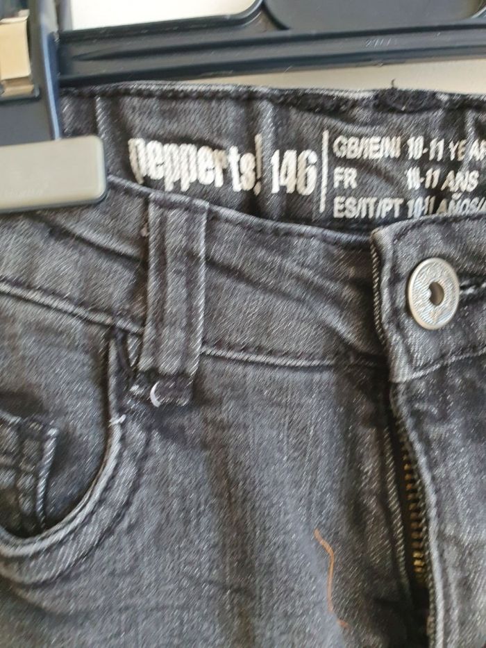 Jeans fille 10-11 ans (146) - photo numéro 3